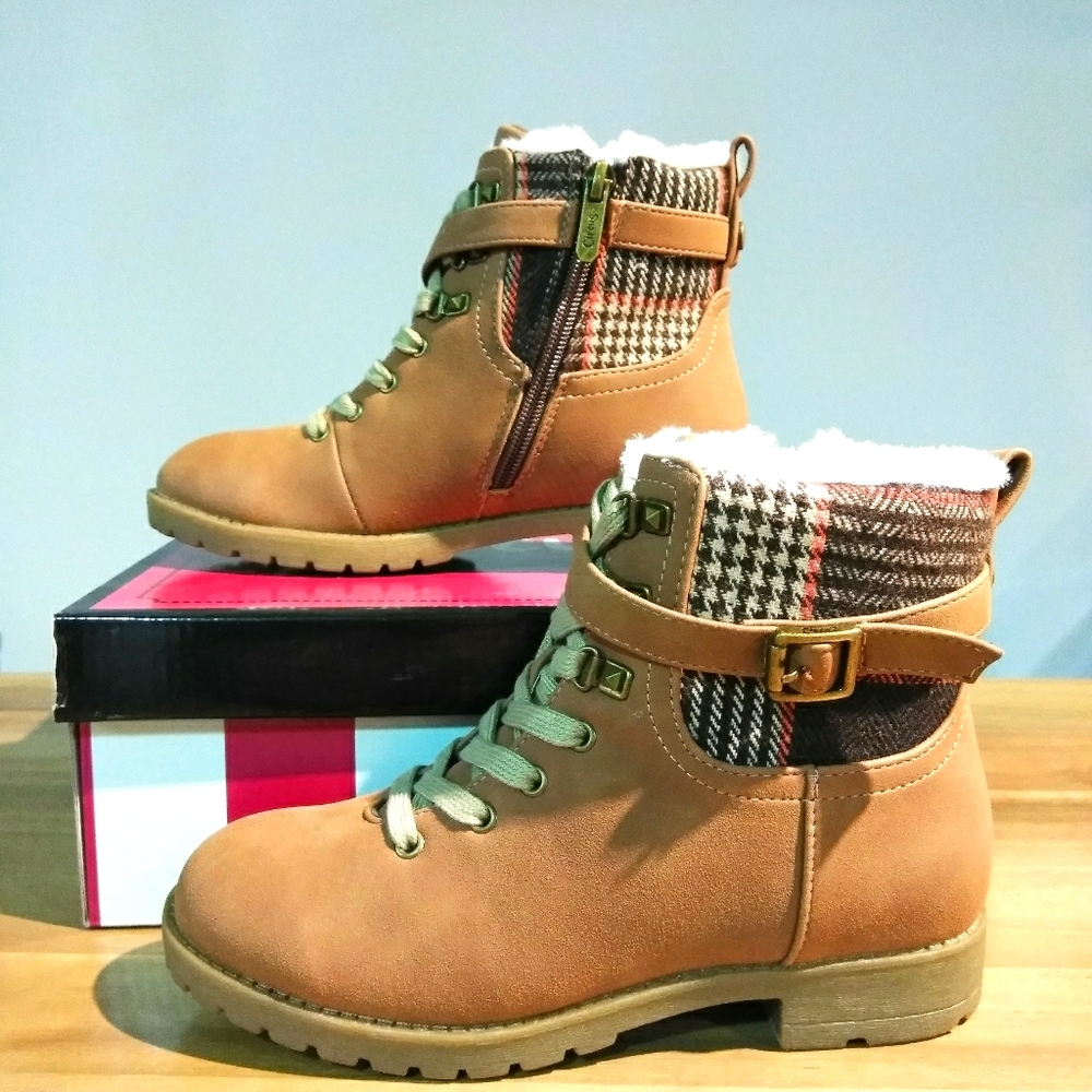 CIRCUS by Sam Edelman  Girl Boots